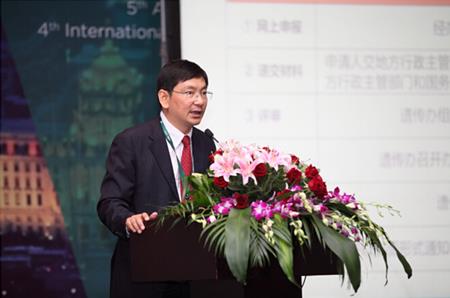 上海醫藥臨床研究中心主任甘榮興教授