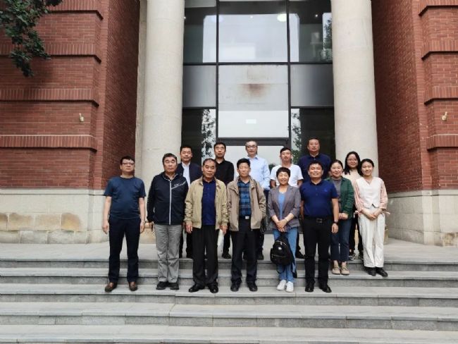 本次專家調研會現場及與會人員合影